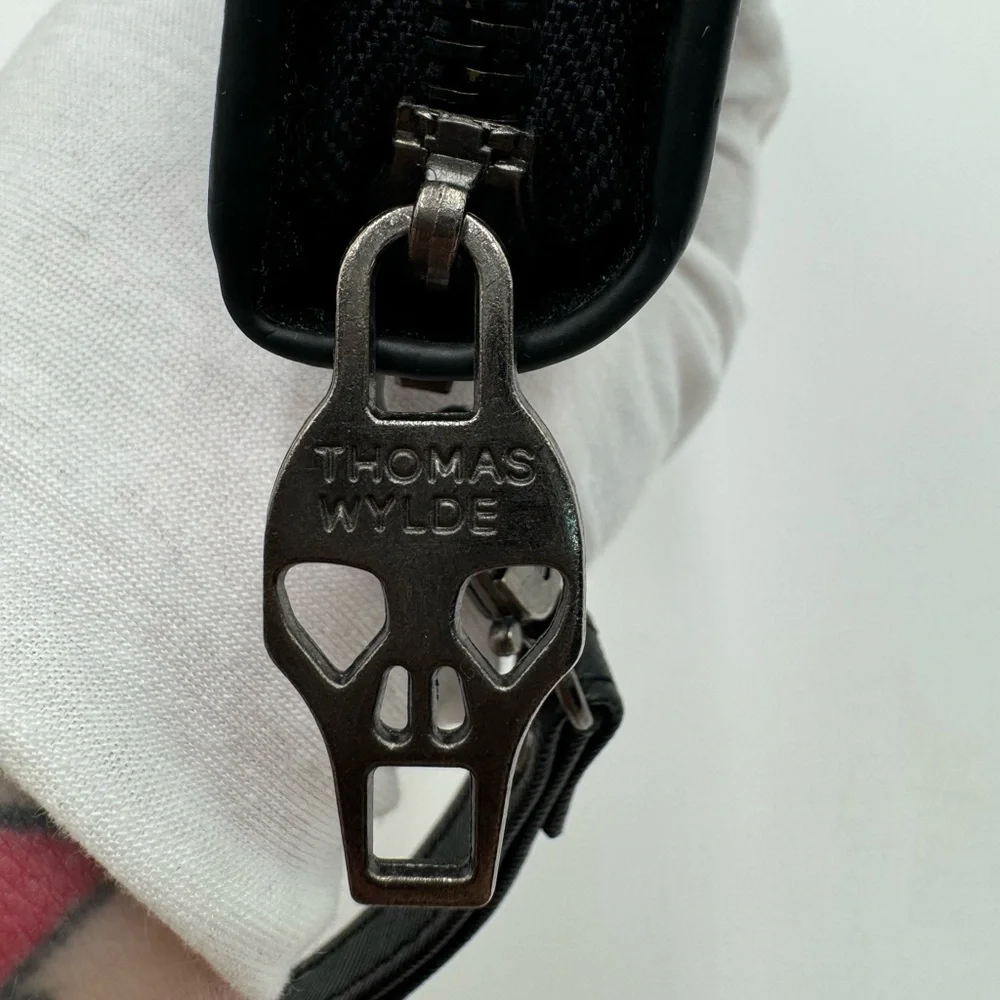 Thomas Wylde Black Skull-Studded Clutch Wristlet - Picture 3 of 4